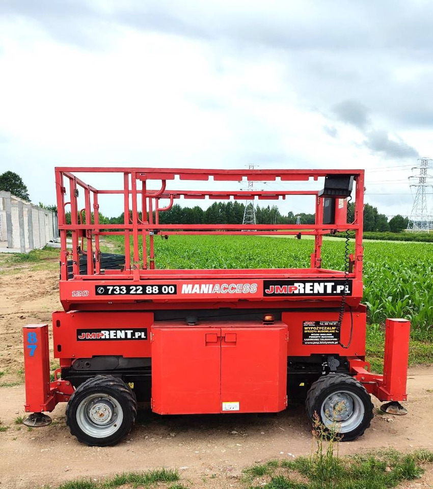 Manitou 120SC-2 - مرفاع مقصي: صورة 1 Manitou 120SC-2 - مرفاع مقصي: صورة 1