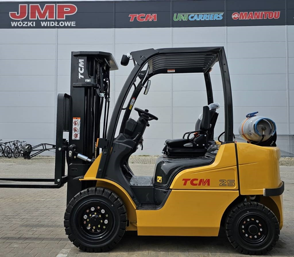TCM FGE25-E2 UNUSED TRIPLEX4300mm - رافعة شوكية تعمل بالغاز: صورة 1 TCM FGE25-E2 UNUSED TRIPLEX4300mm - رافعة شوكية تعمل بالغاز: صورة 1