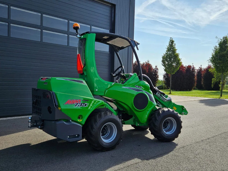 Avant 735i Rental mini-shovel - اللودر المجنزر صغير: صورة 3 Avant 735i Rental mini-shovel - اللودر المجنزر صغير: صورة 3