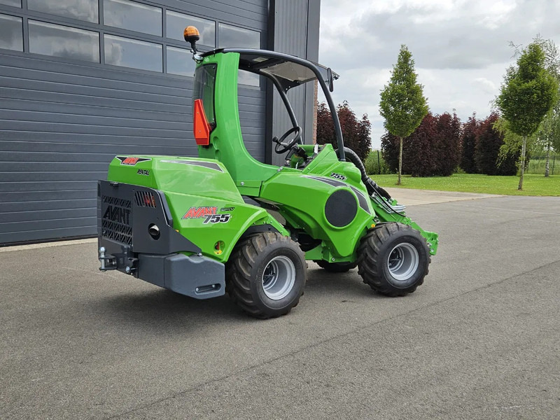 Avant 755i Rental mini-shovel - اللودر المجنزر صغير: صورة 4 Avant 755i Rental mini-shovel - اللودر المجنزر صغير: صورة 4