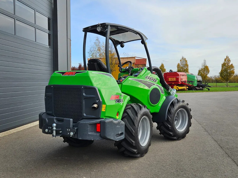 Avant 860i TDL mini-shovel - اللودر المجنزر صغير: صورة 4 Avant 860i TDL mini-shovel - اللودر المجنزر صغير: صورة 4