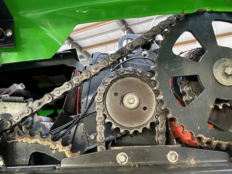 آلات زراعية Deutz Fixmaster 235BP: صورة 7 آلات زراعية Deutz Fixmaster 235BP: صورة 7