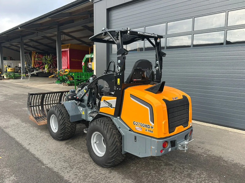 Giant G2700HD+ - اللودر المجنزر صغير: صورة 5 Giant G2700HD+ - اللودر المجنزر صغير: صورة 5