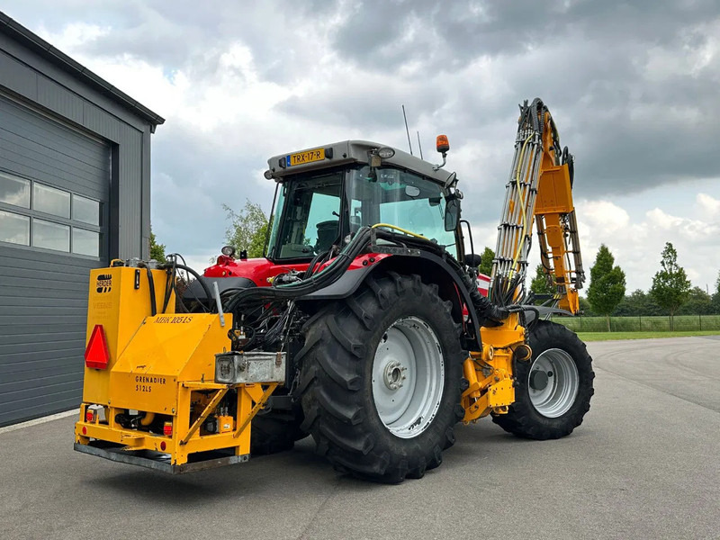 Massey Ferguson 6713S Dyna 6 - جرار: صورة 3 Massey Ferguson 6713S Dyna 6 - جرار: صورة 3