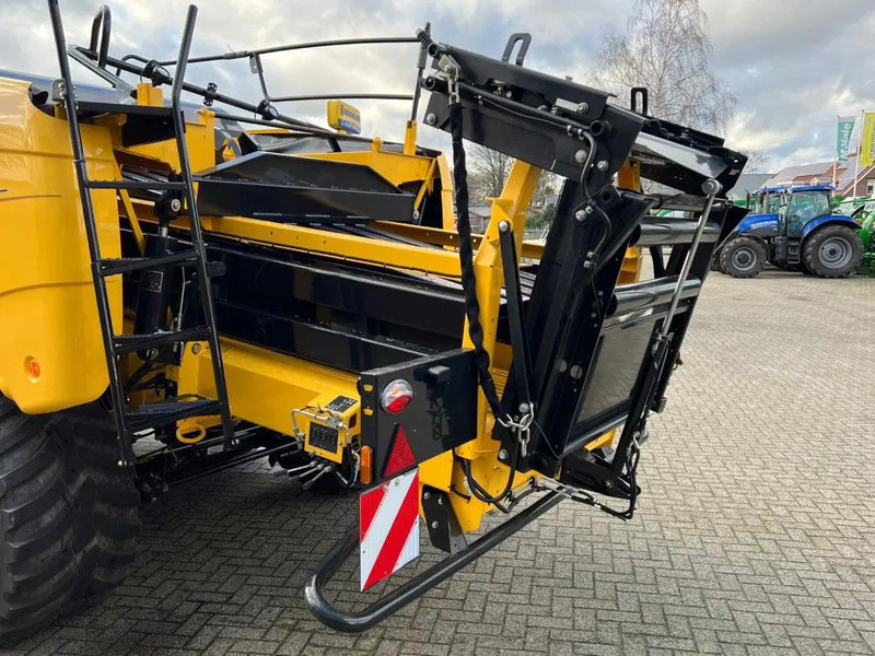 آلة بالات مربعة New Holland Bigbaler 1270 plus: صورة 17