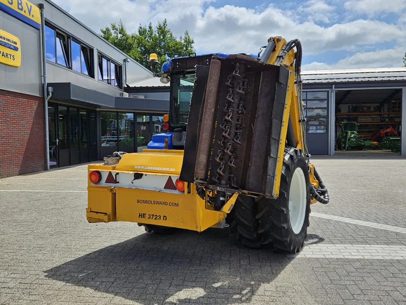 New Holland Boomer 3050 met Bos Maaiarm - جرار صغير: صورة 5 New Holland Boomer 3050 met Bos Maaiarm - جرار صغير: صورة 5