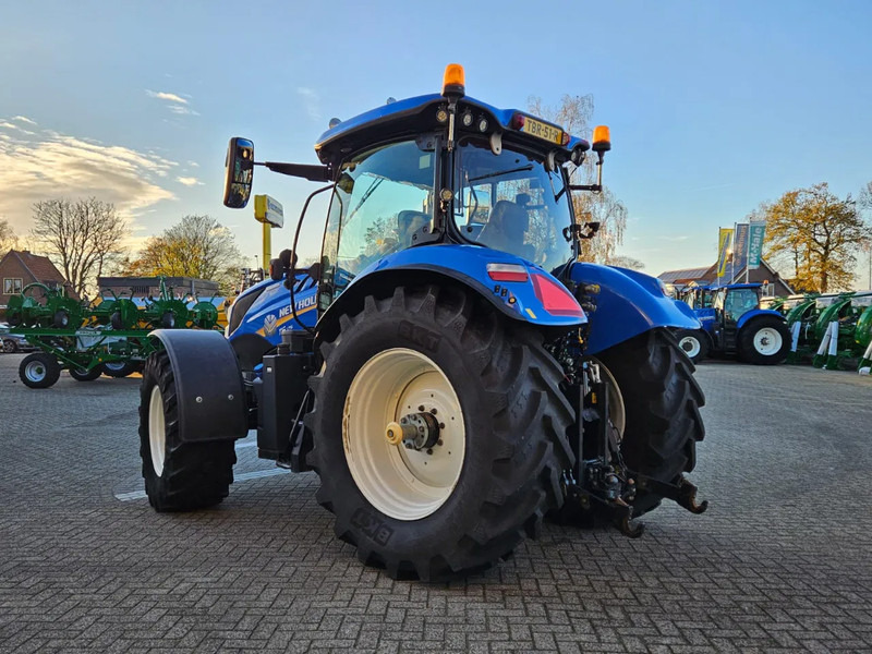 New Holland T6.175 Dynamic command - جرار: صورة 4 New Holland T6.175 Dynamic command - جرار: صورة 4