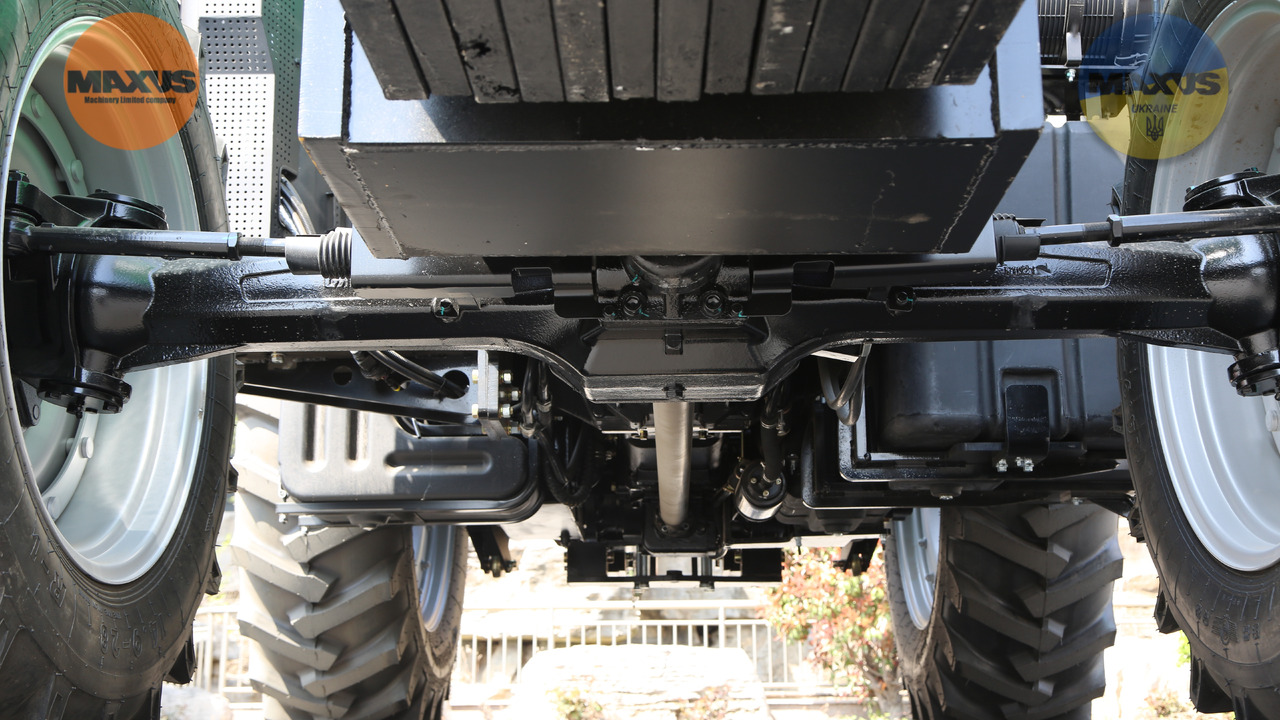 MAXUS Новий трактор MAXUS 200 к.с. 4x4 - جرار: صورة 5 MAXUS Новий трактор MAXUS 200 к.с. 4x4 - جرار: صورة 5
