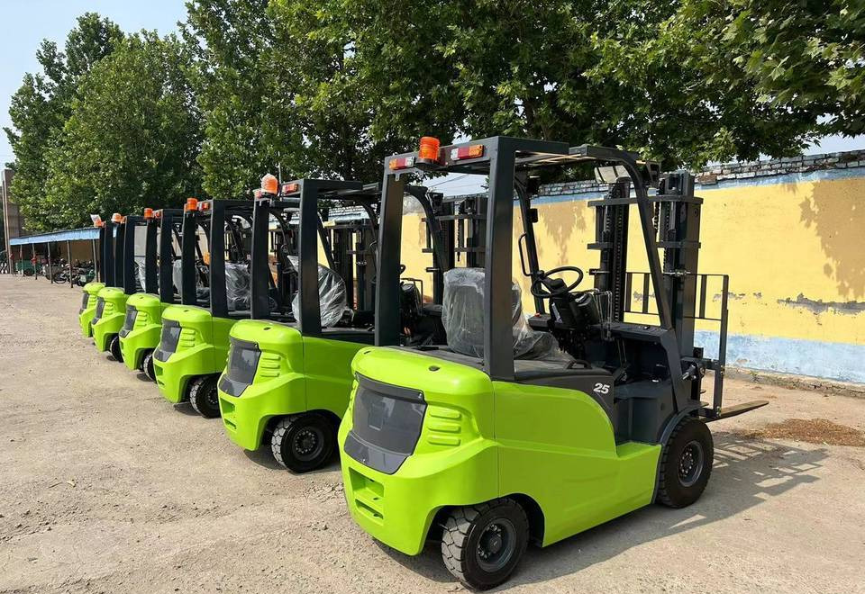 NEW MAXUS 2500 kg Electric Forklift Warranty up to 10 YEARS НОВИЙ Електричний MAXUS Візок для вантажів 2500 кг Гарантія до 10 РОКІВ NOWY Elektryczny MAXUS widłowy 2500 kg Gwarancja do 10 LAT - رافعة شوكية كهربائية: صورة 3 NEW MAXUS 2500 kg Electric Forklift Warranty up to 10 YEARS НОВИЙ Електричний MAXUS Візок для вантажів 2500 кг Гарантія до 10 РОКІВ NOWY Elektryczny MAXUS widłowy 2500 kg Gwarancja do 10 LAT - رافعة شوكية كهربائية: صورة 3