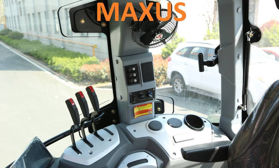 NEW MAXUS 280 HP 4x4 Tractor Warranty НОВИЙ MAXUS 280 К.с. 4x4 Трактор Гарантія NOWY Ciągnik 280 KM 4x4 MAXUS Gwarancja - جرار: صورة 2 NEW MAXUS 280 HP 4x4 Tractor Warranty НОВИЙ MAXUS 280 К.с. 4x4 Трактор Гарантія NOWY Ciągnik 280 KM 4x4 MAXUS Gwarancja - جرار: صورة 2