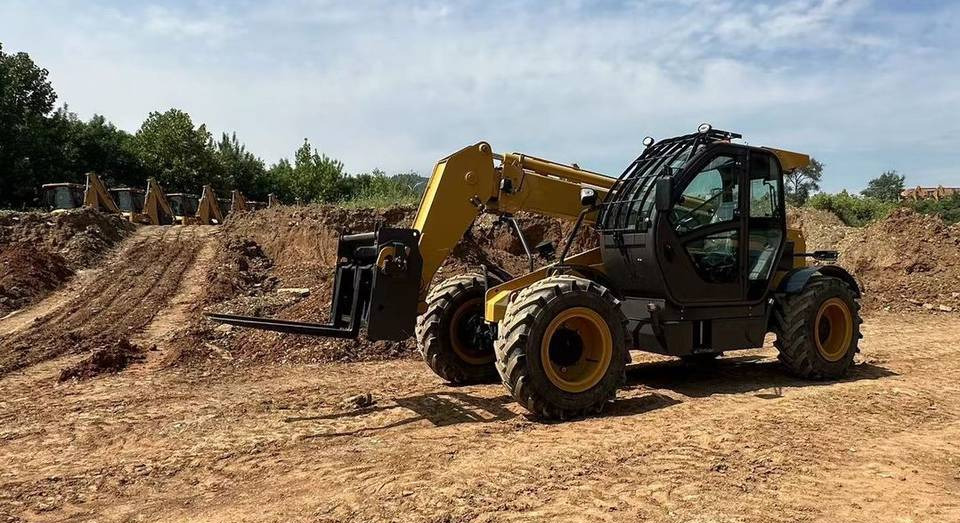 NEW MAXUS Telehandler Warranty НОВИЙ MAXUS Телескопічний навантажувач Гарантія NOWY MAXUS ładowarka teleskopowa widłowy Gwarancja - آلة رفع ونقل تلسكوبية: صورة 5 NEW MAXUS Telehandler Warranty НОВИЙ MAXUS Телескопічний навантажувач Гарантія NOWY MAXUS ładowarka teleskopowa widłowy Gwarancja - آلة رفع ونقل تلسكوبية: صورة 5