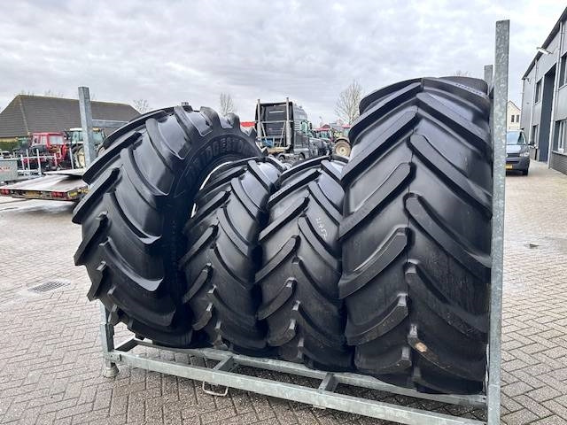 Bridgestone 650/65 R38 + 540/65 R28 VF - الإطارات والجنوط - آلات زراعية: صورة 1 Bridgestone 650/65 R38 + 540/65 R28 VF - الإطارات والجنوط - آلات زراعية: صورة 1