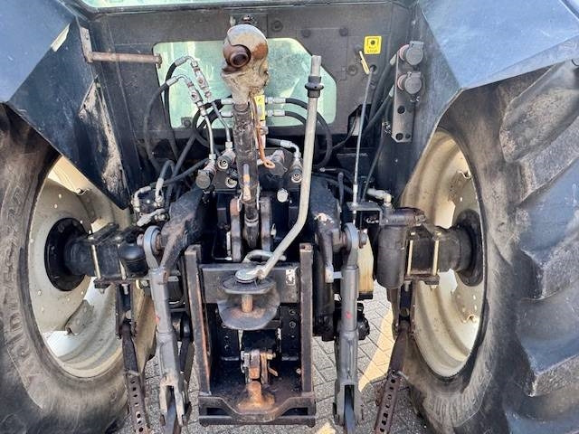 Valtra 6650 Hitech, FH+PTO, 8265 uur! - جرار: صورة 3 Valtra 6650 Hitech, FH+PTO, 8265 uur! - جرار: صورة 3