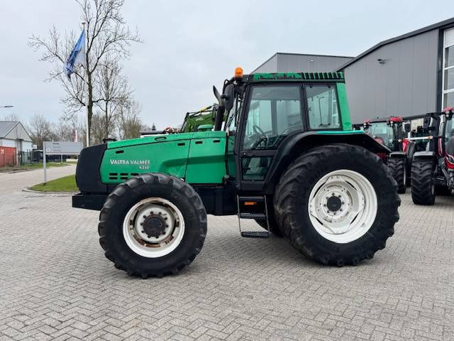 Valtra 8350 Hitech - جرار: صورة 1 Valtra 8350 Hitech - جرار: صورة 1