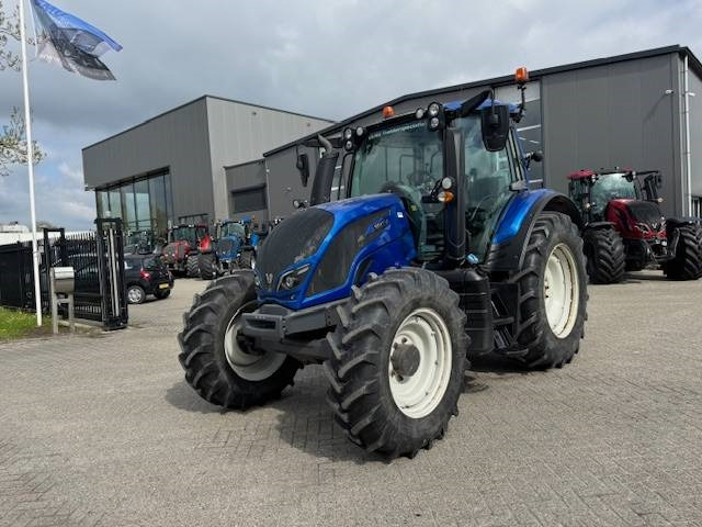 Valtra N134 Versu Smart Touch, GPS - جرار: صورة 5 Valtra N134 Versu Smart Touch, GPS - جرار: صورة 5
