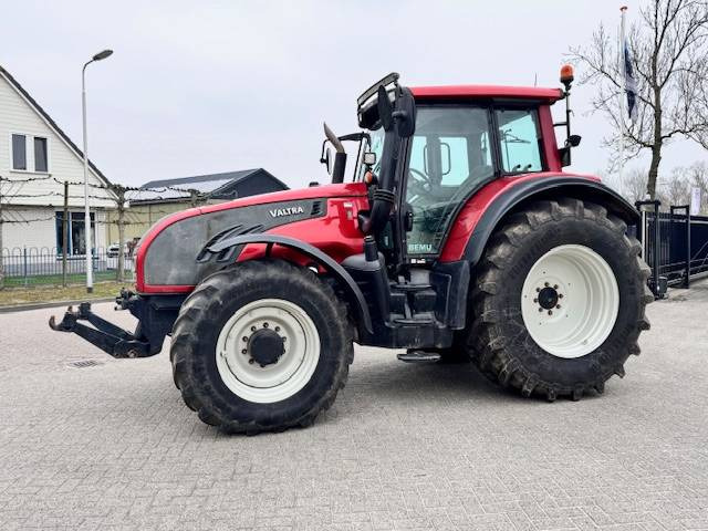 Valtra T172 Direct FH+PTO, 6772 uur! - جرار: صورة 3 Valtra T172 Direct FH+PTO, 6772 uur! - جرار: صورة 3