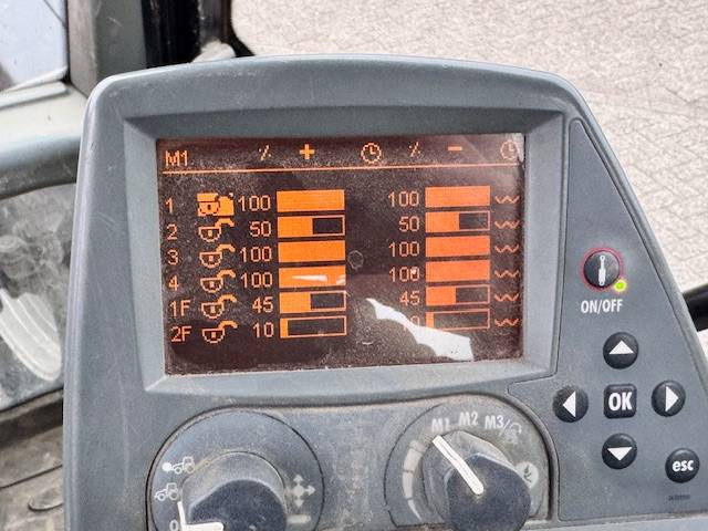 Valtra T172 Direct FH+PTO, 6772 uur! - جرار: صورة 2 Valtra T172 Direct FH+PTO, 6772 uur! - جرار: صورة 2