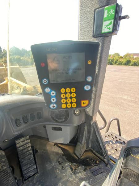 اللودر بعجل Komatsu WA470 -8: صورة 14