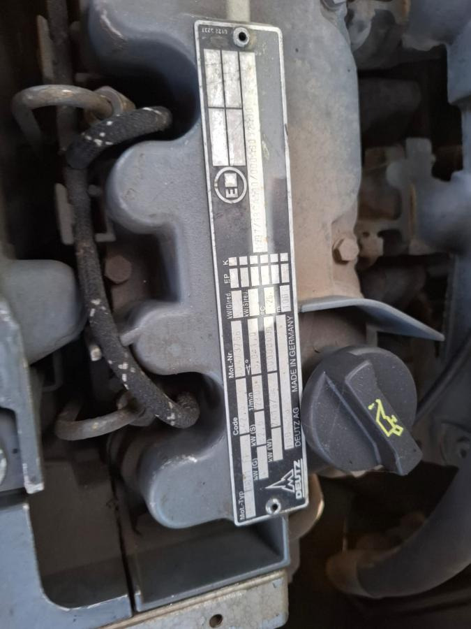 اللودر بعجل Volvo L 30: صورة 17 اللودر بعجل Volvo L 30: صورة 17