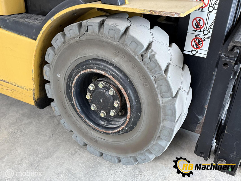 Caterpillar EP25K PAC - رافعة شوكية: صورة 5 Caterpillar EP25K PAC - رافعة شوكية: صورة 5