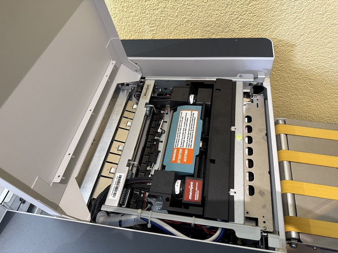 KUVERTIERMASCHINE NEOPOST AS 970 C - آلات الطباعة: صورة 3 KUVERTIERMASCHINE NEOPOST AS 970 C - آلات الطباعة: صورة 3