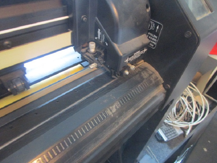 SCHNEIDEPLOTTER SUMMA S140 MIT UV-TROCKNER FCD-01 - آلة قطع الورق: صورة 3 SCHNEIDEPLOTTER SUMMA S140 MIT UV-TROCKNER FCD-01 - آلة قطع الورق: صورة 3