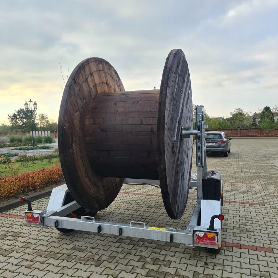 PRZYCZEPA SŁUPOWA KABLOWA PRZEWÓZ KABLI 3500 KG / POLE CABLE TRAILER FOR CABLE TRANSPORT 3500 KG - مقطورة بكرة الكابل: صورة 3 PRZYCZEPA SŁUPOWA KABLOWA PRZEWÓZ KABLI 3500 KG / POLE CABLE TRAILER FOR CABLE TRANSPORT 3500 KG - مقطورة بكرة الكابل: صورة 3