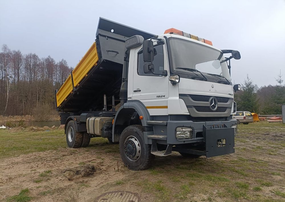Mercedes-Benz Axor 1824 - جرافة ثلج: صورة 2 Mercedes-Benz Axor 1824 - جرافة ثلج: صورة 2