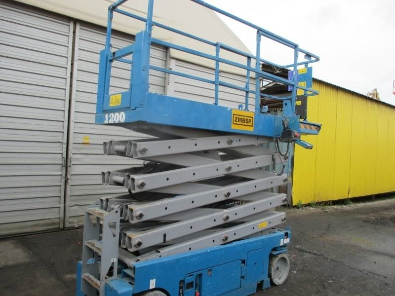 Genie GS 3232 - مرفاع مقصي: صورة 2 Genie GS 3232 - مرفاع مقصي: صورة 2
