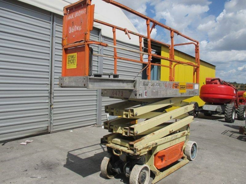 JLG 2030 ES - مرفاع مقصي: صورة 2 JLG 2030 ES - مرفاع مقصي: صورة 2
