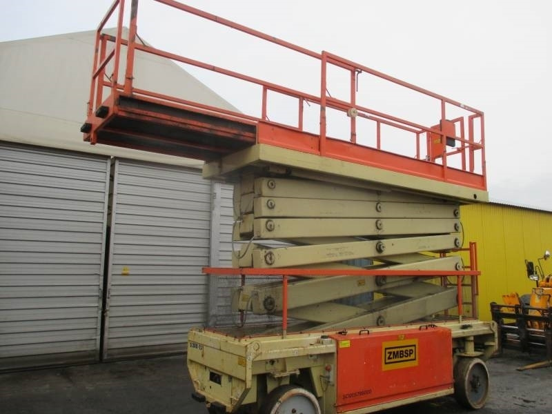 JLG Liftlux 180-12 - مرفاع مقصي: صورة 2 JLG Liftlux 180-12 - مرفاع مقصي: صورة 2