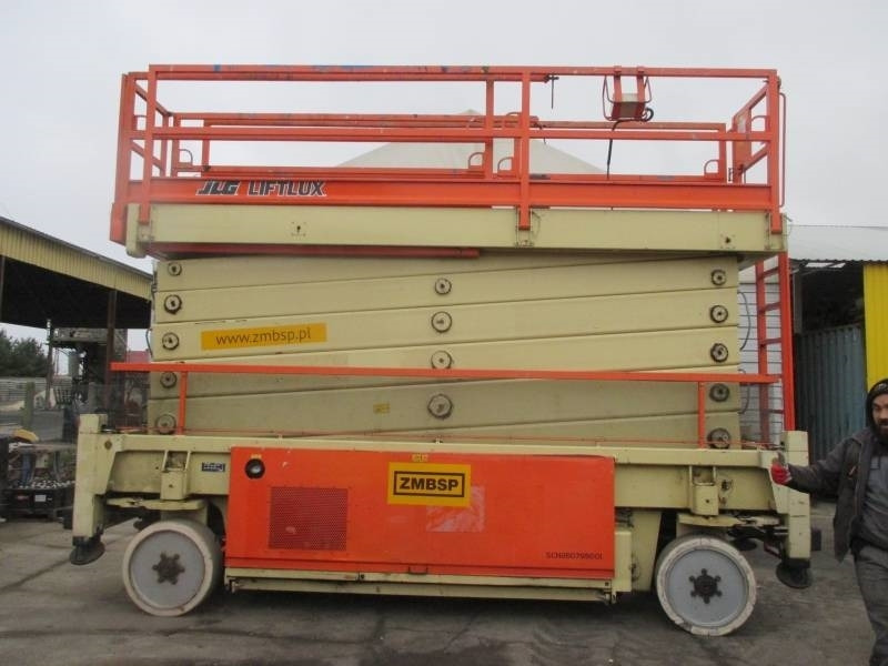 JLG Liftlux 245-12 - مرفاع مقصي: صورة 2 JLG Liftlux 245-12 - مرفاع مقصي: صورة 2