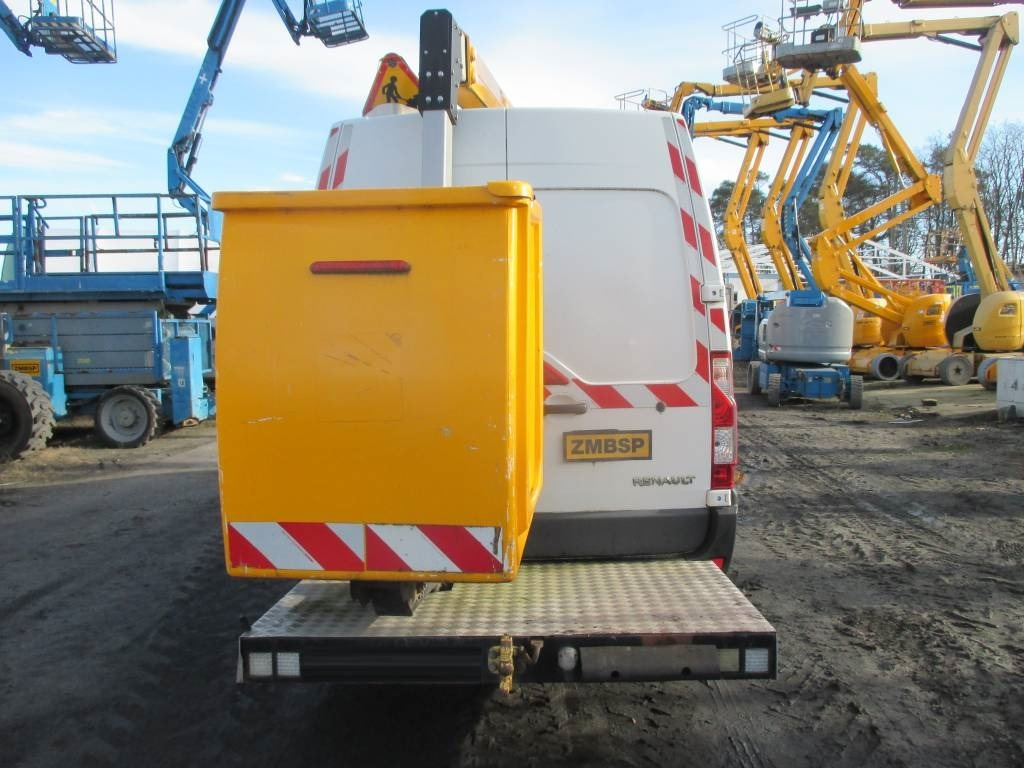 Klubb K32 - منصة محمولة مثبتة على الشاحنة: صورة 4 Klubb K32 - منصة محمولة مثبتة على الشاحنة: صورة 4