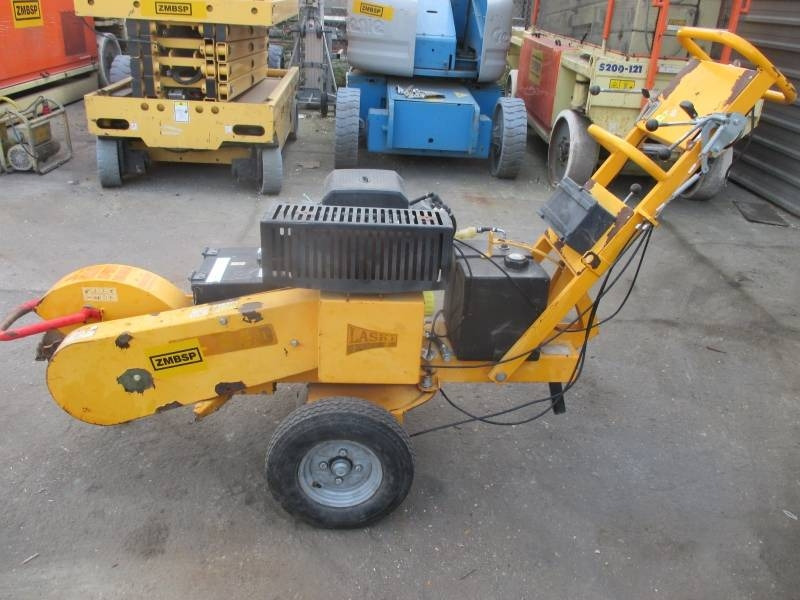 Laski F460SW - معدات الغابات: صورة 1 Laski F460SW - معدات الغابات: صورة 1