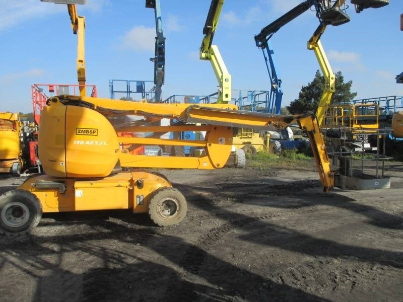 Manitou 170 AETJ Bi-Energy - مرفاع مفصلي: صورة 2 Manitou 170 AETJ Bi-Energy - مرفاع مفصلي: صورة 2