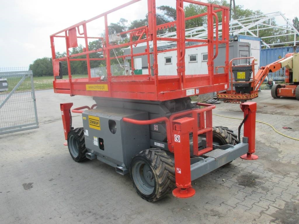 SkyJack SJ 6832 RT - مرفاع مقصي: صورة 5 SkyJack SJ 6832 RT - مرفاع مقصي: صورة 5