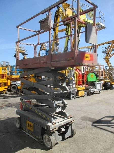 SkyJack SJ III 3219 - مرفاع مقصي: صورة 4 SkyJack SJ III 3219 - مرفاع مقصي: صورة 4