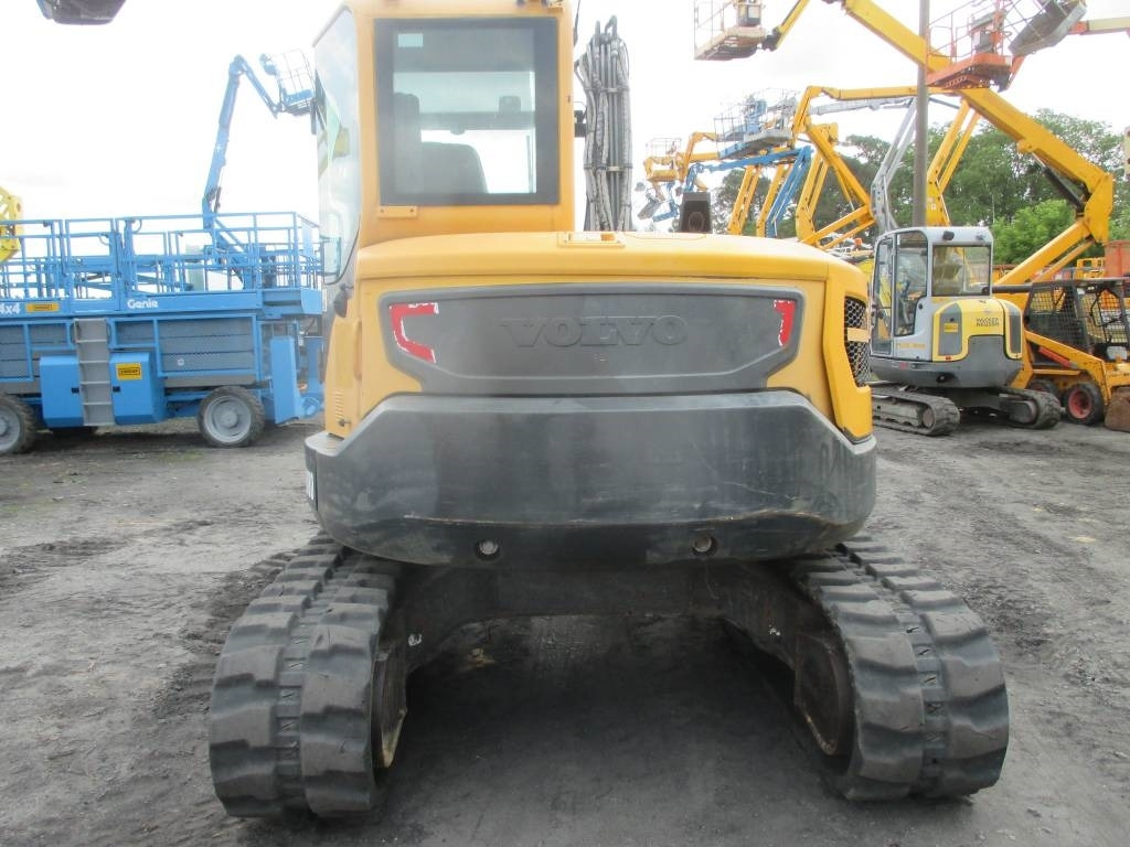 Volvo ECR 88 D - حفار صغير: صورة 3 Volvo ECR 88 D - حفار صغير: صورة 3