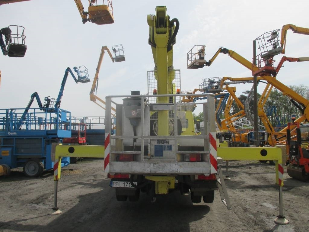 Wumag WT 230 - منصة محمولة مثبتة على الشاحنة: صورة 4 Wumag WT 230 - منصة محمولة مثبتة على الشاحنة: صورة 4