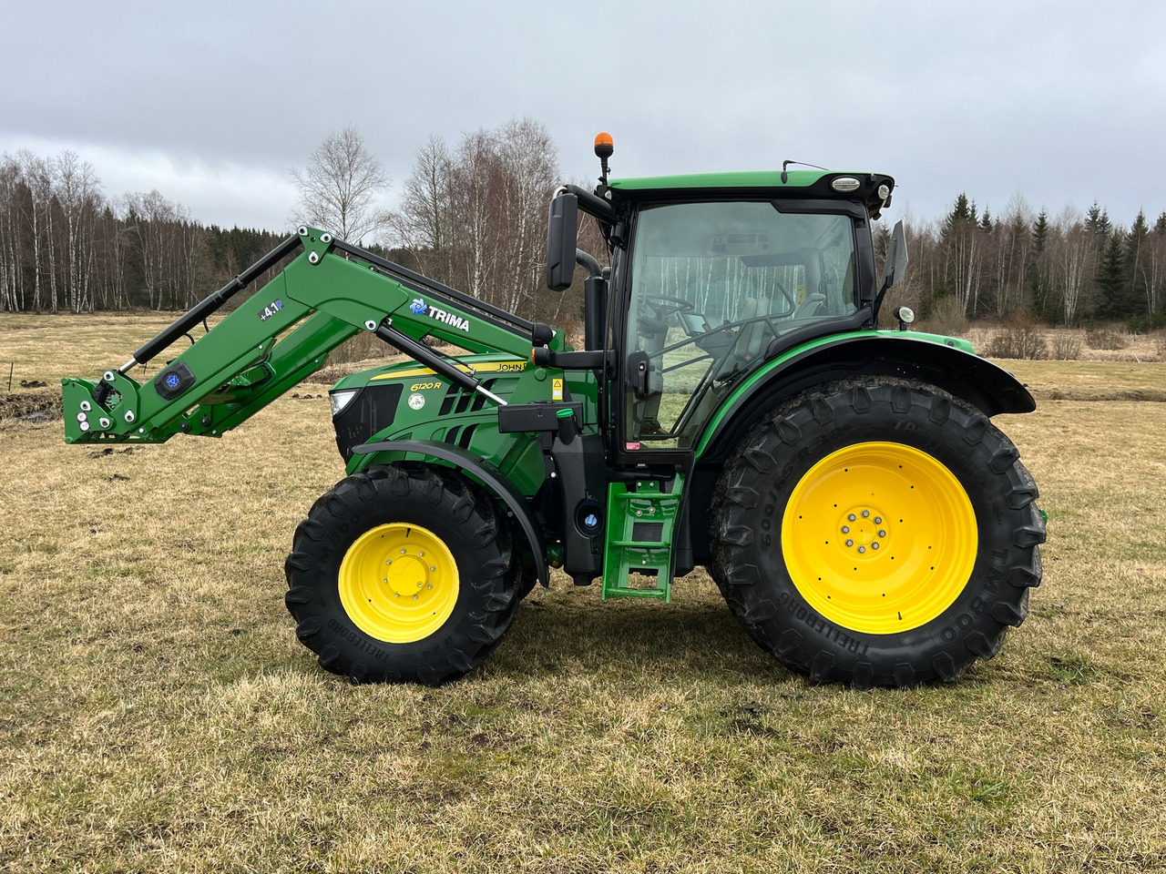 John Deere 6120R - جرار: صورة 3 John Deere 6120R - جرار: صورة 3