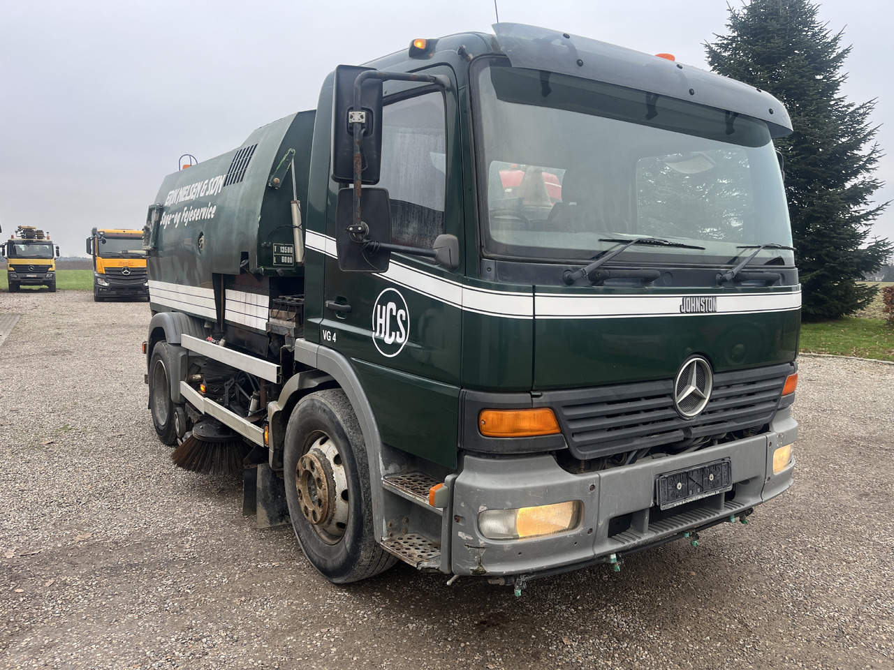Mercedes Benz Atego - سياره كنس شوارع: صورة 3 Mercedes Benz Atego - سياره كنس شوارع: صورة 3