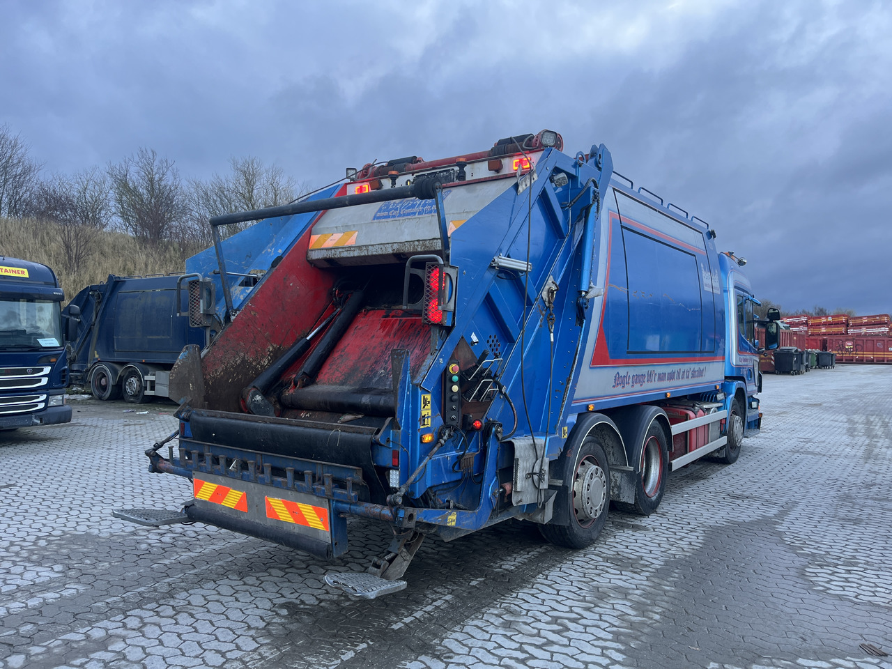 Scania P 320 NTM Box - شاحنة قمامة: صورة 4 Scania P 320 NTM Box - شاحنة قمامة: صورة 4