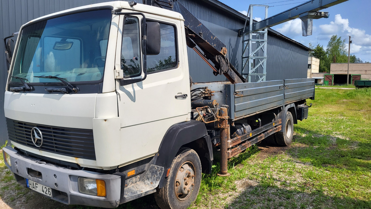 MERCEDES-BENZ 814 HIAB 071 - شاحنة كرين: صورة 1 MERCEDES-BENZ 814 HIAB 071 - شاحنة كرين: صورة 1