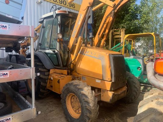 Case 580 SUPER LE Ride Control - لودر ذو محراث خلفي/ باكهو: صورة 1 Case 580 SUPER LE Ride Control - لودر ذو محراث خلفي/ باكهو: صورة 1