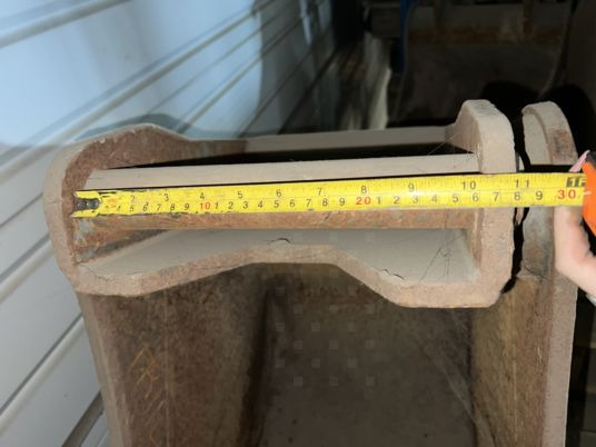 Godet de tranchée MBI AR70 - بكت حفار: صورة 5 Godet de tranchée MBI AR70 - بكت حفار: صورة 5