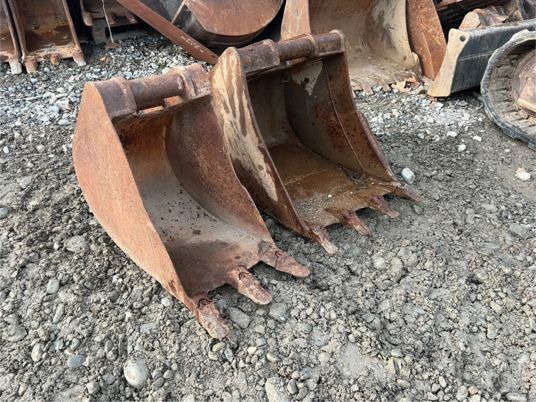 Godet terex pour pelle - بكت حفار: صورة 3 Godet terex pour pelle - بكت حفار: صورة 3