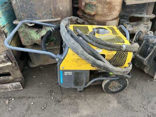 Groupe hydraulique atlas copco - معدات الانشاءات: صورة 1 Groupe hydraulique atlas copco - معدات الانشاءات: صورة 1