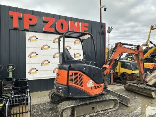 Hitachi ZX29U-3 Balancier long à 18 500 € HT - حفار صغير: صورة 5 Hitachi ZX29U-3 Balancier long à 18 500 € HT - حفار صغير: صورة 5