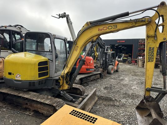 Neuson 6003 RD à 18500€ HT - حفار صغير: صورة 5 Neuson 6003 RD à 18500€ HT - حفار صغير: صورة 5