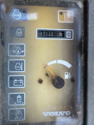 حفار صغير Volvo EC25 à 14 900 € HT: صورة 6 حفار صغير Volvo EC25 à 14 900 € HT: صورة 6